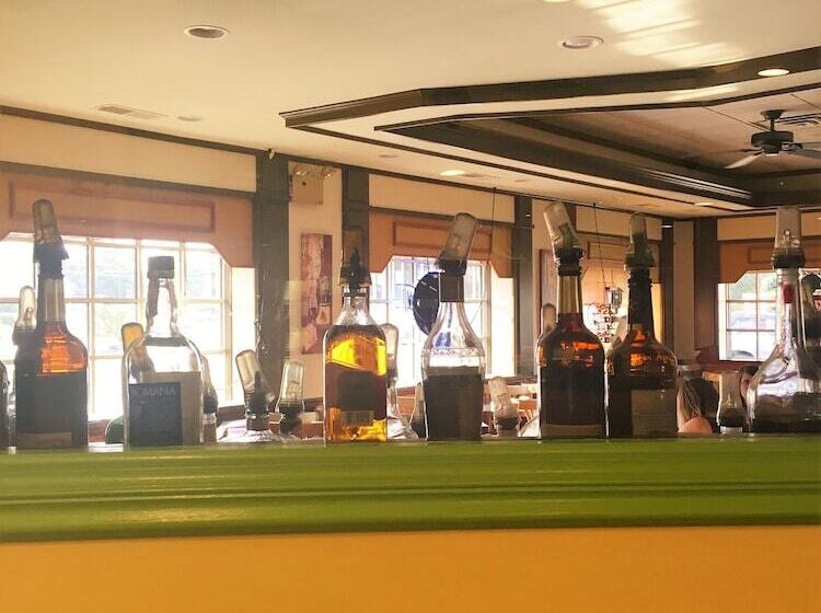 هتل Comfort Inn Convention Centerchicago O Hare Airport