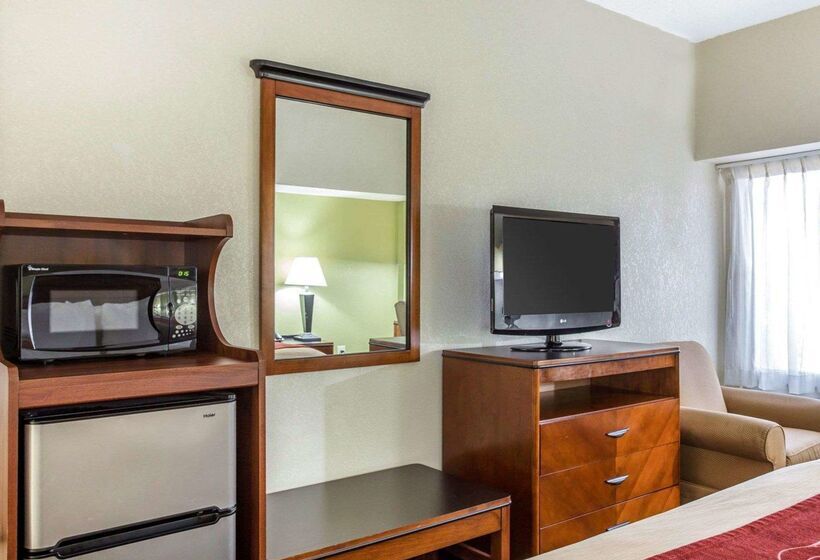 فندق Comfort Inn