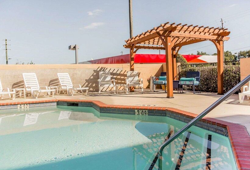 فندق Comfort Inn