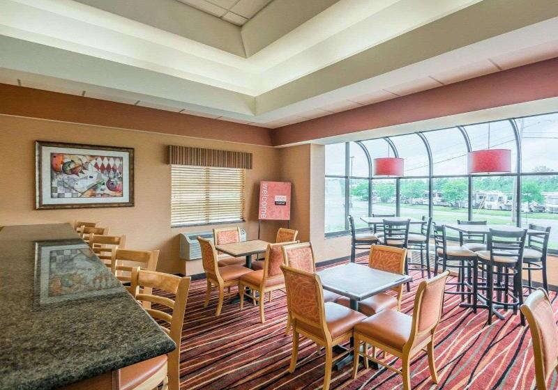 ホテル Comfort Inn   Nys Fairgrounds