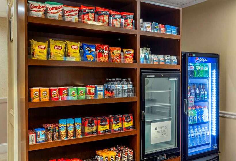 فندق Comfort Inn Foxboro – Mansfield