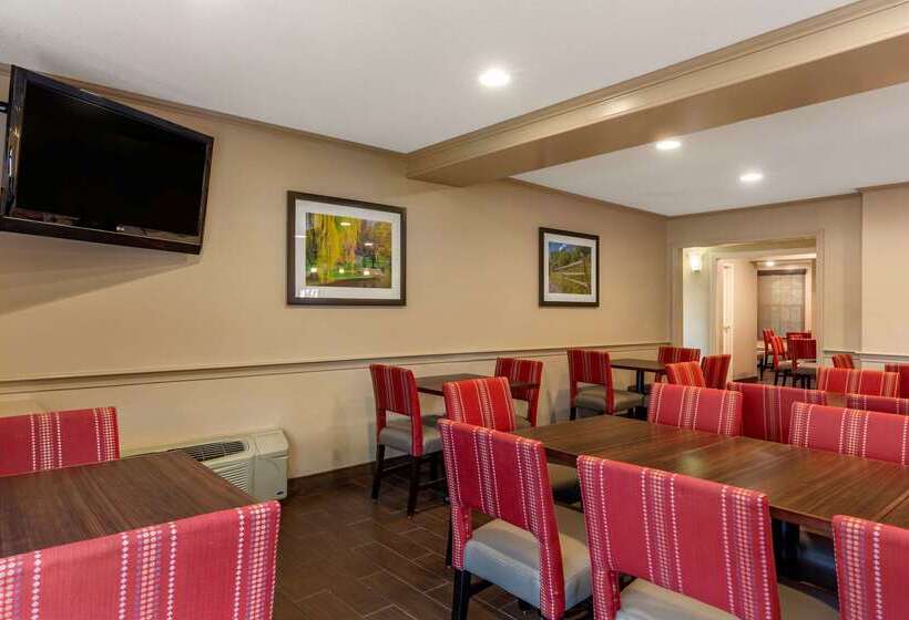 فندق Comfort Inn Foxboro – Mansfield