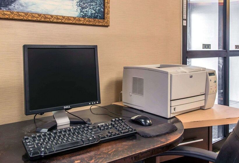 فندق Comfort Inn Maumee  Perrysburg Area