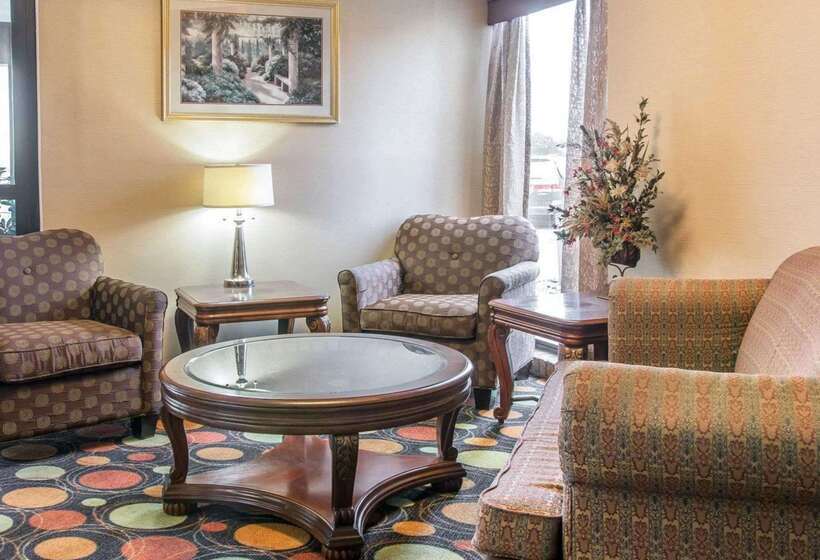 فندق Comfort Inn Maumee  Perrysburg Area
