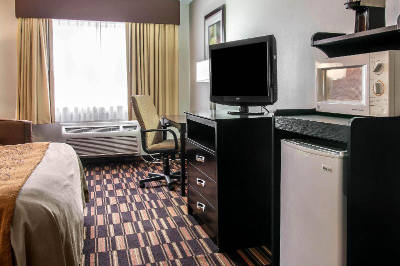 호텔 Comfort Inn Maumee  Perrysburg Area