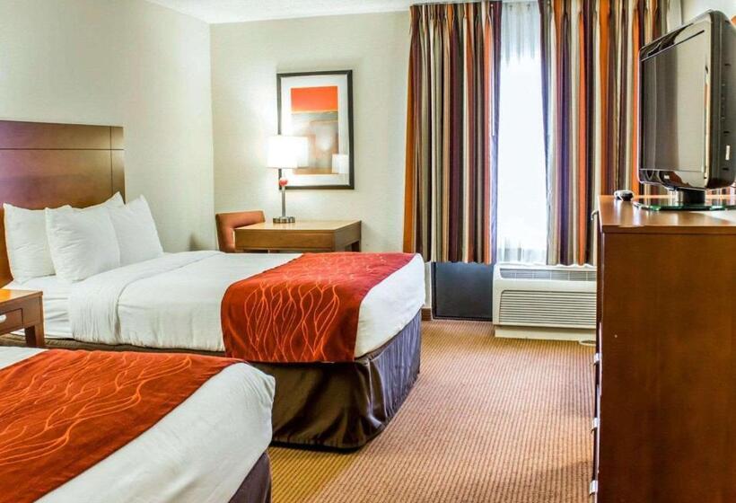 فندق Comfort Inn Fayetteville West Near Fort Liberty