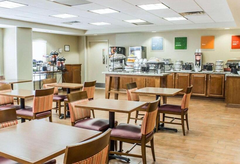 酒店 Comfort Inn Fayetteville West Near Fort Liberty