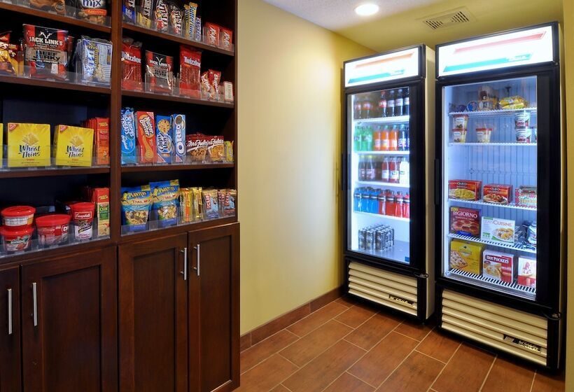 فندق Comfort Inn Fayetteville West Near Fort Liberty