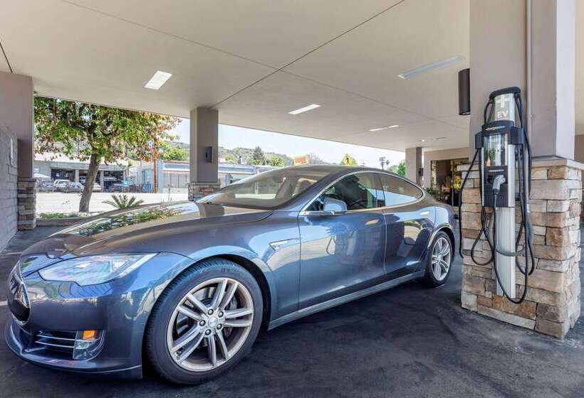 فندق The Hills Inn Eagle Rock   Near Old Town Pasadena