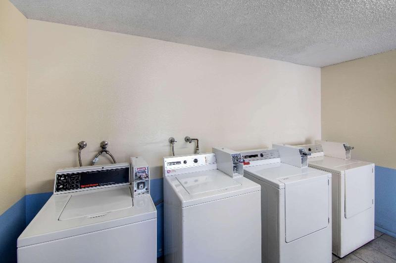 فندق The Hills Inn Eagle Rock   Near Old Town Pasadena