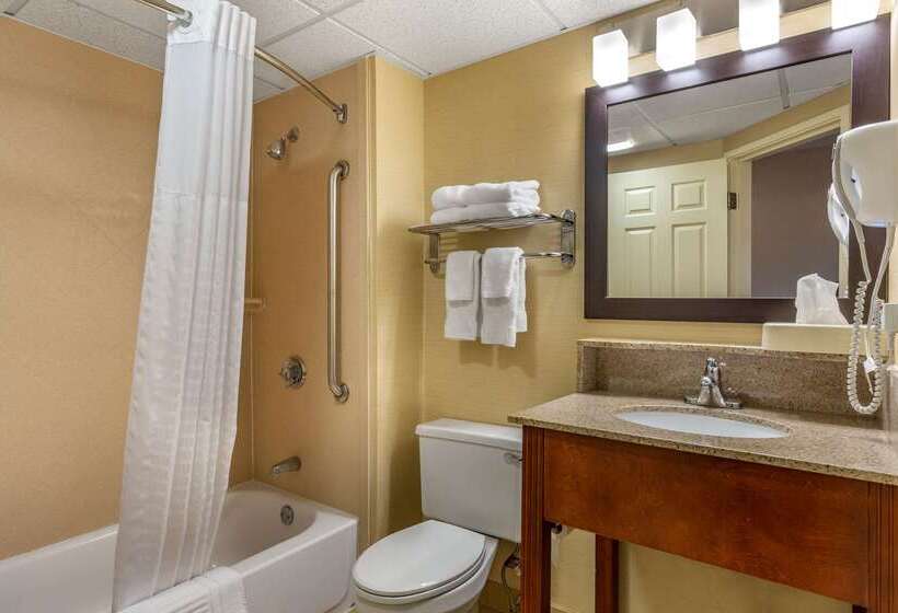 فندق Comfort Inn Rockland  Boston