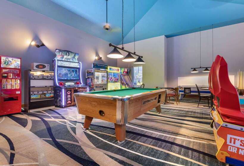 فندق Comfort Inn Splash Harbor