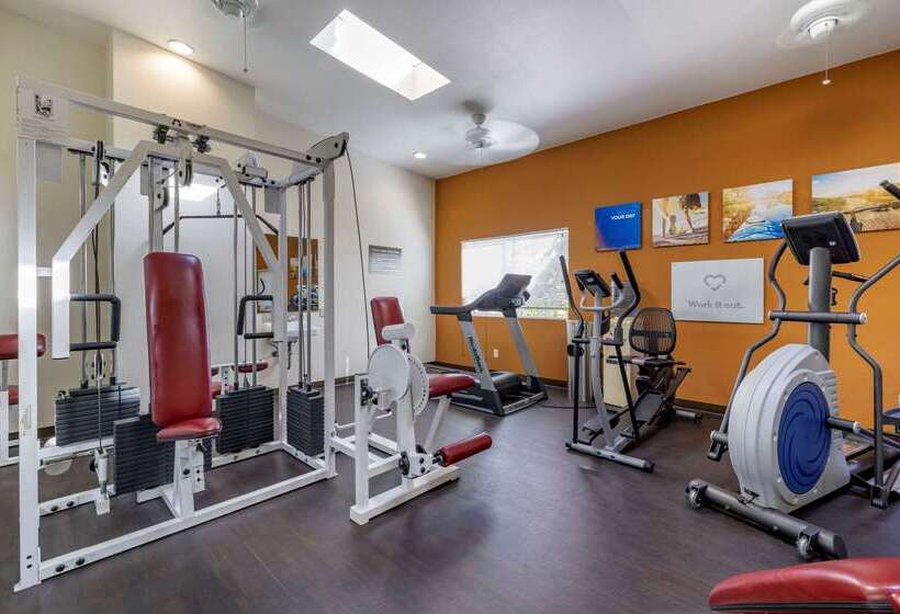 호텔 Comfort Inn & Suites Huntington Beach