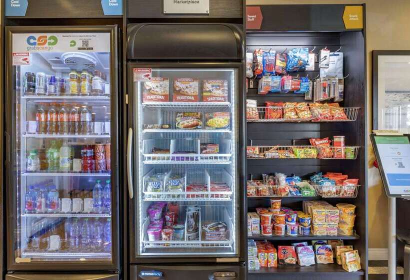 호텔 Comfort Inn & Suites Huntington Beach