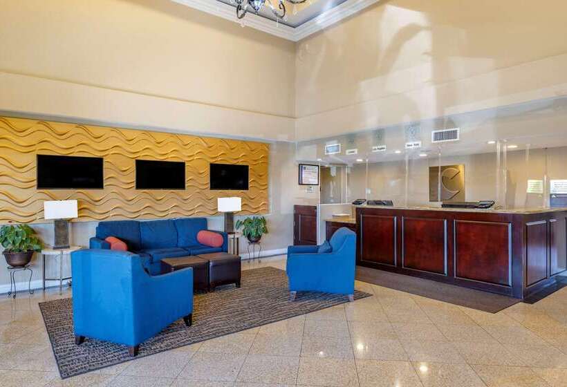 호텔 Comfort Inn & Suites Huntington Beach