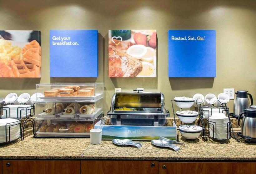 Отель Comfort Inn & Suites San Francisco Airport North