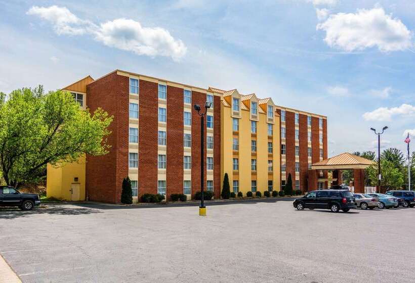 فندق Comfort Inn & Suites