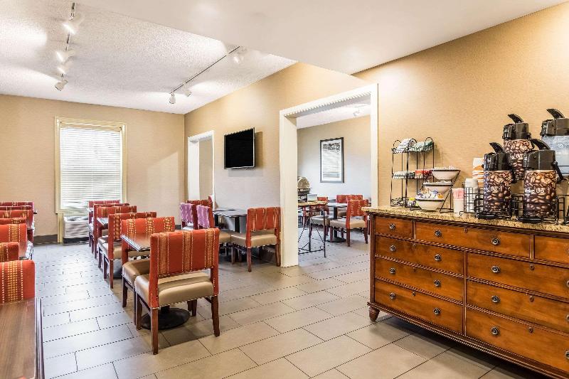 فندق Comfort Inn & Suites