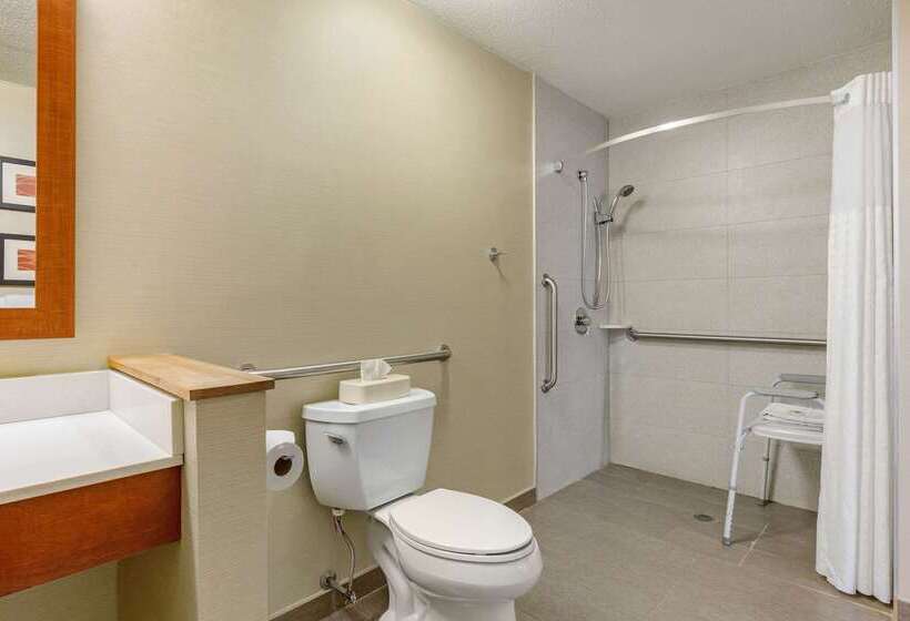 هتل Comfort Inn Rutland   Killington