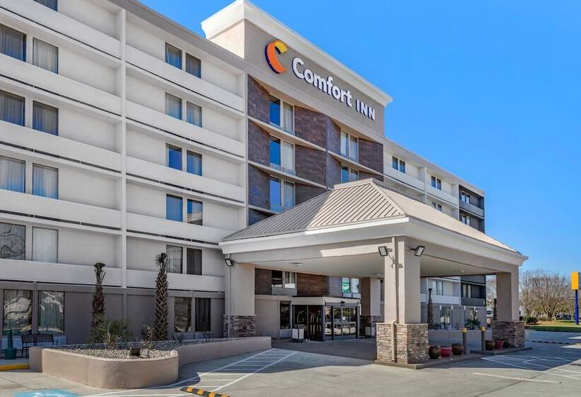هتل Comfort Inn University