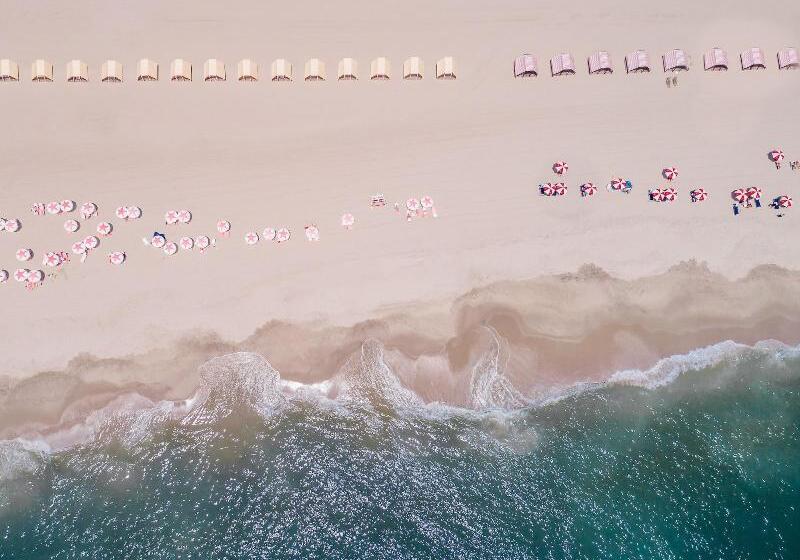 فندق Congress Hall