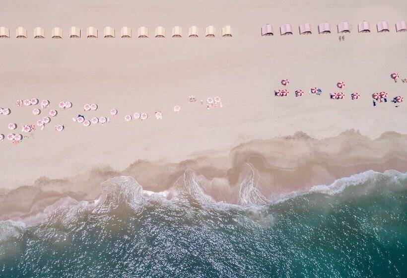 فندق Congress Hall