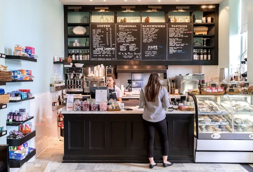 فندق Congress Hall