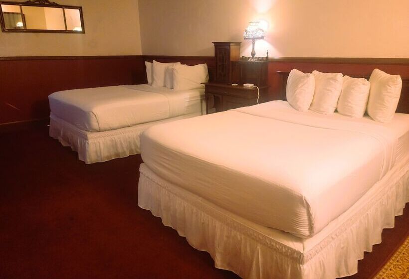 فندق Copper Queen