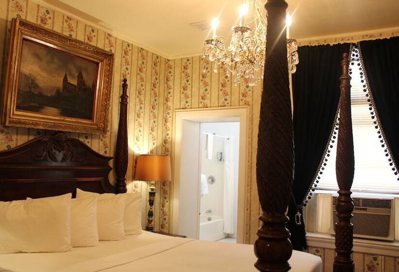 فندق Copper Queen