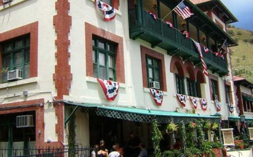 فندق Copper Queen