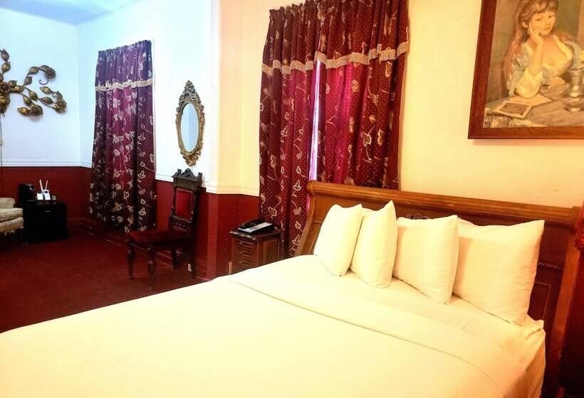 فندق Copper Queen