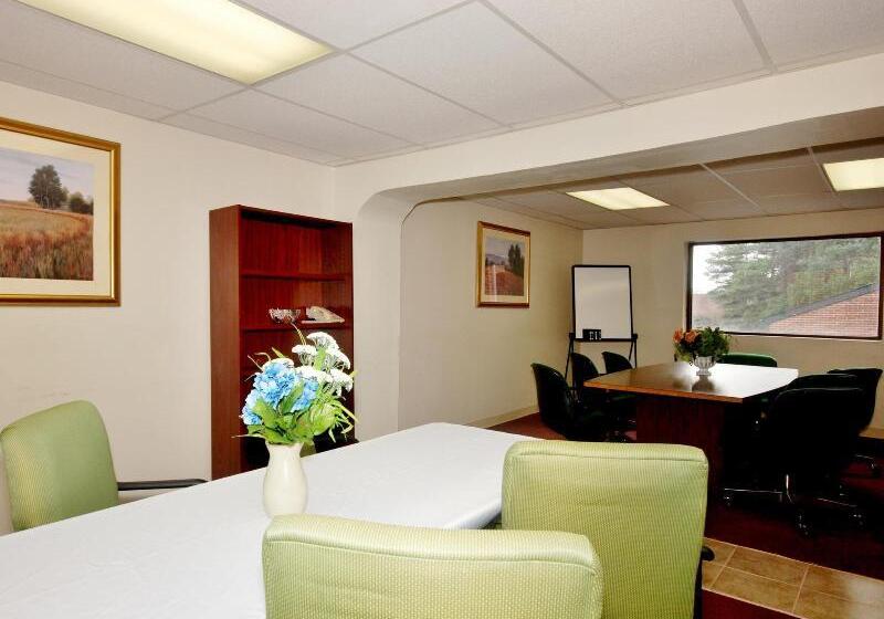 ホテル Country Hearth Inn & Suites Marietta