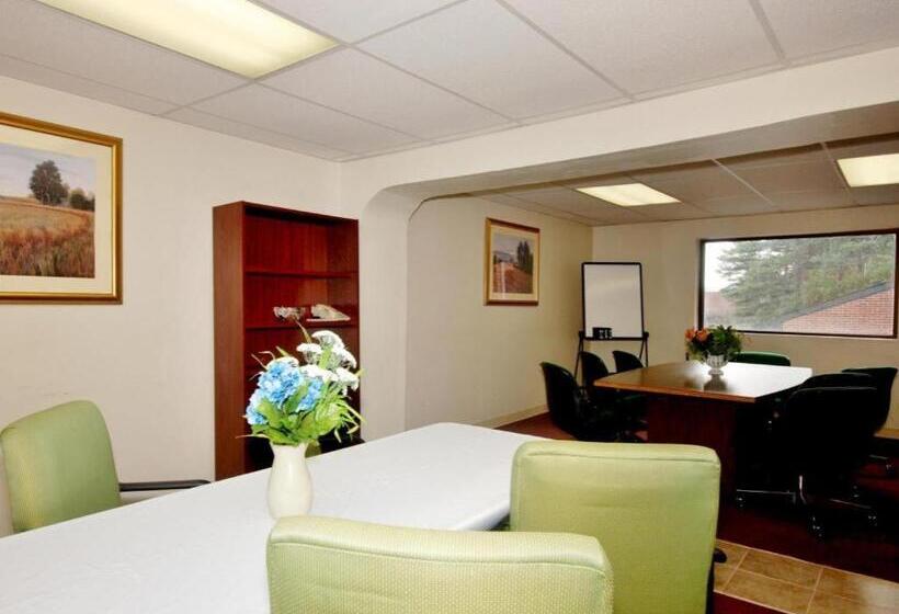 ホテル Country Hearth Inn & Suites Marietta