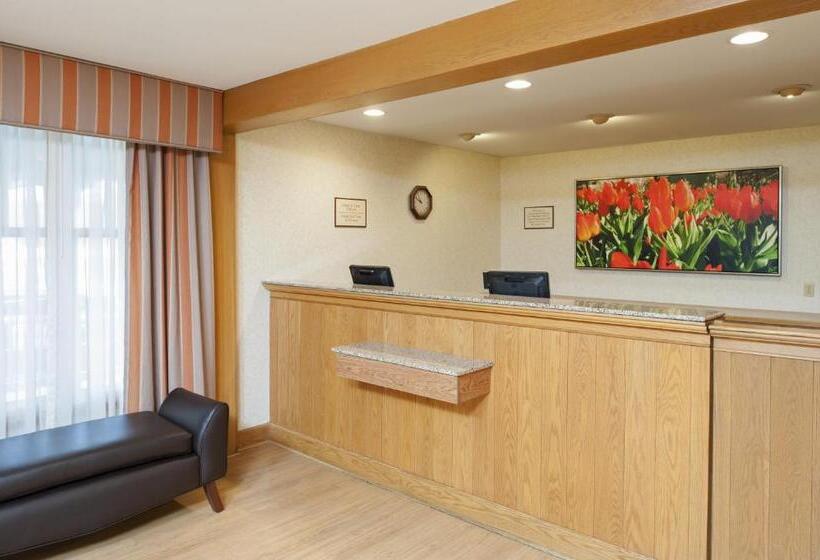 ホテル Country Inn & Suites By Radisson, Holland, Mi