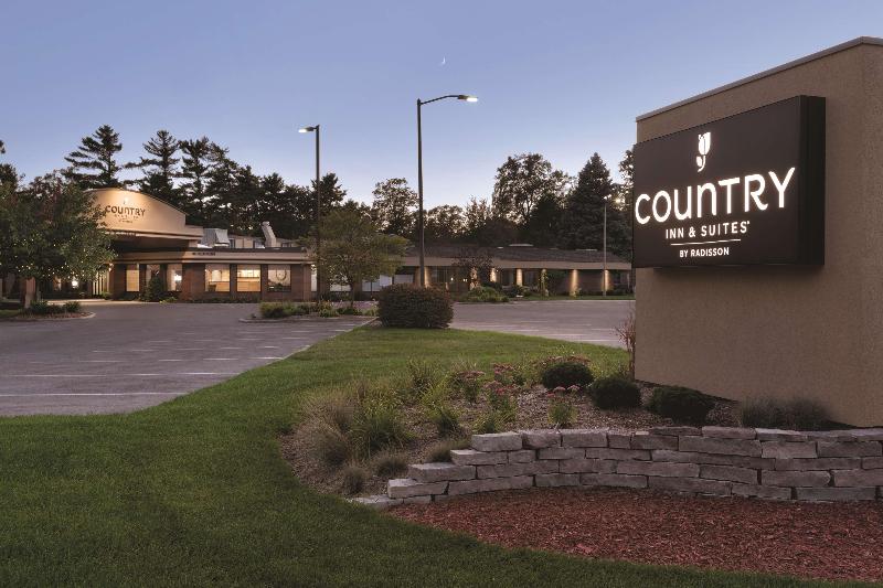 فندق Country Inn & Suites By Radisson, Traverse City, Mi
