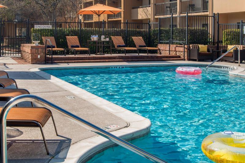 فندق Courtyard Atlanta Norcross/peachtree Corners