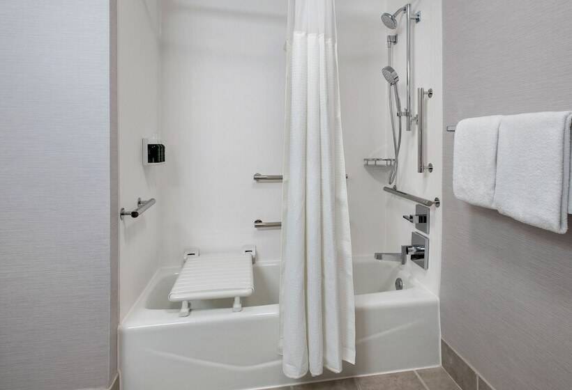 בית מלון כפרי Courtyard By Marriott Annapolis