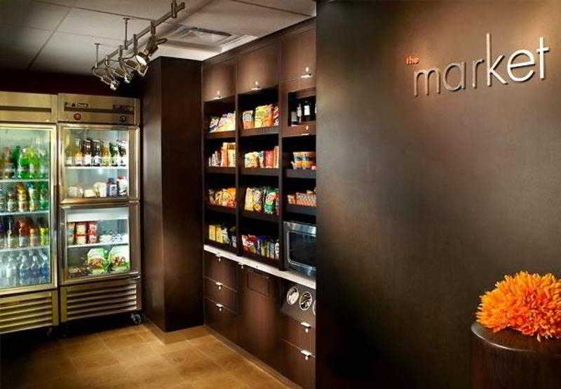 Отель Courtyard By Marriott Atlanta Airport South/sullivan Road