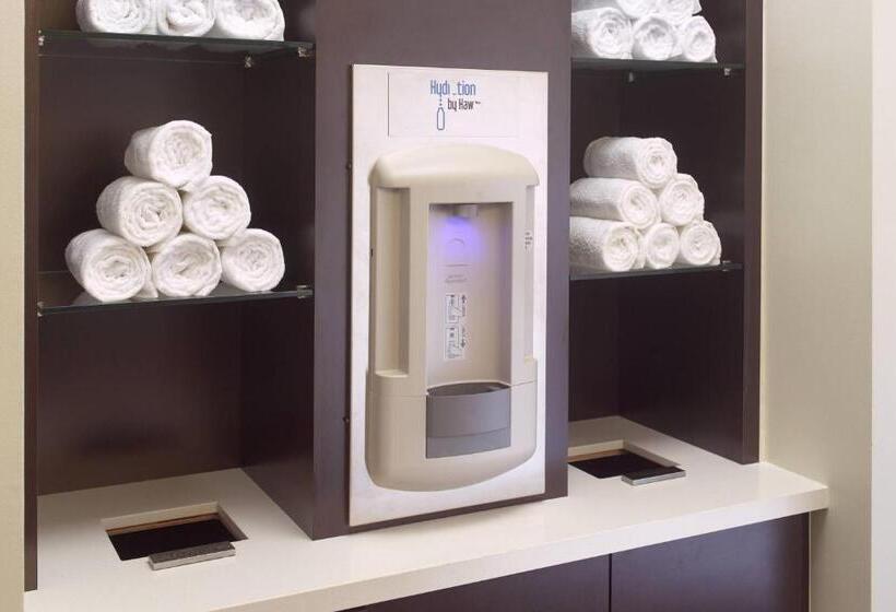 Отель Courtyard By Marriott Atlanta Airport South/sullivan Road