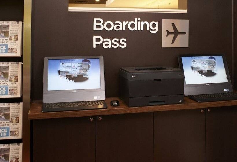 酒店 Courtyard Detroit Metro Airport Romulus