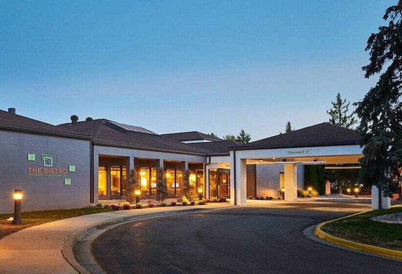 فندق Courtyard By Marriott Detroit Warren