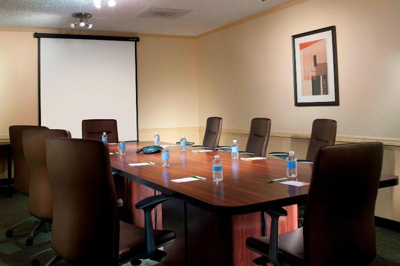 בית מלון כפרי Courtyard By Marriott Fort Lauderdale City Of Plantation