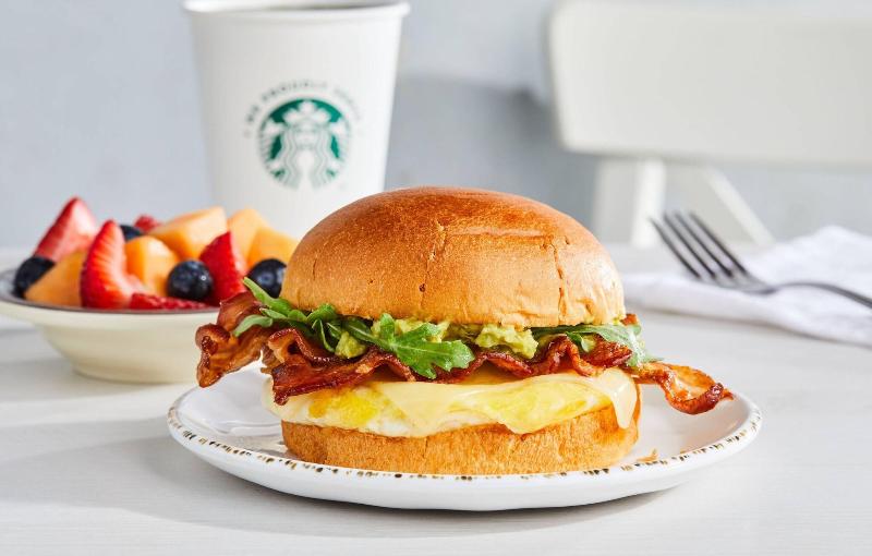 هتل Courtyard By Marriott Hartford Windsor Airport