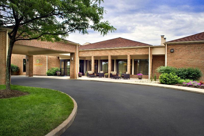 هتل Courtyard By Marriott Hartford Windsor Airport