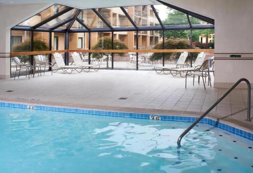 호텔 Courtyard By Marriott Lexington North