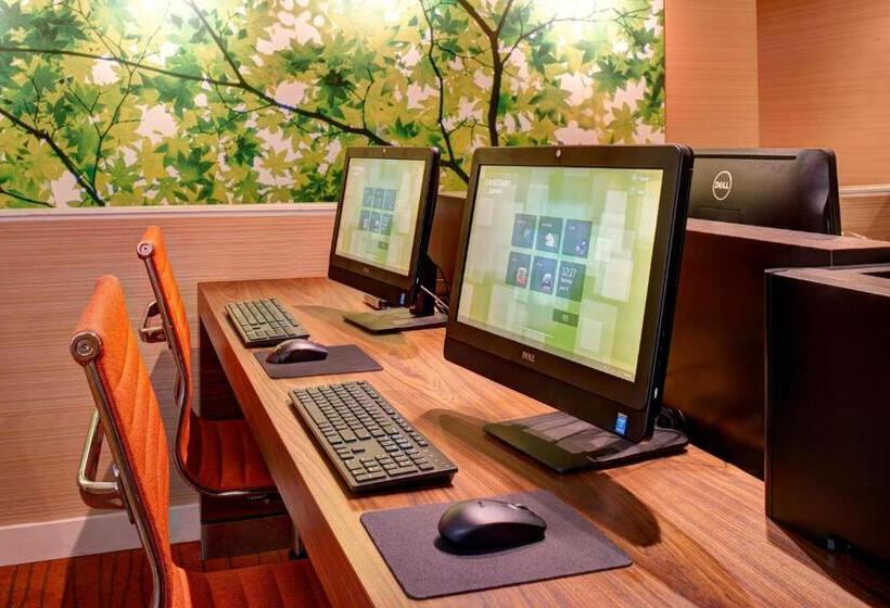 호텔 Courtyard By Marriott Lexington North