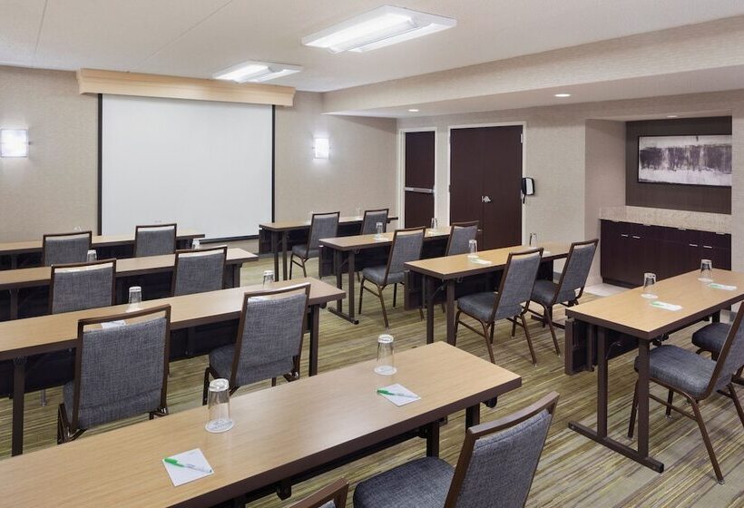 فندق Courtyard By Marriott Tarrytown Westchester County