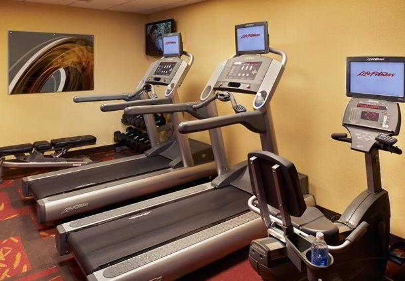 호텔 Courtyard Chicago Highland Park/northbrook