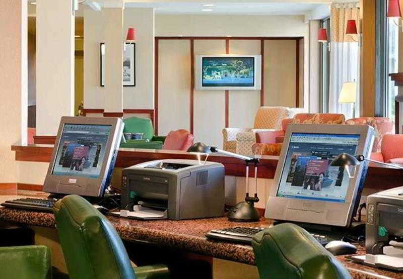 호텔 Courtyard Chicago Highland Park/northbrook