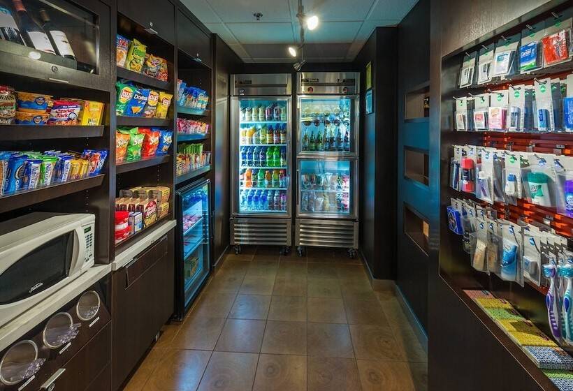 هتل Courtyard Chicago Wood Dale/itasca